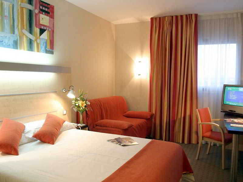 Hotel Holiday Inn Express Madrid-Rivas By Ihg Værelse billede