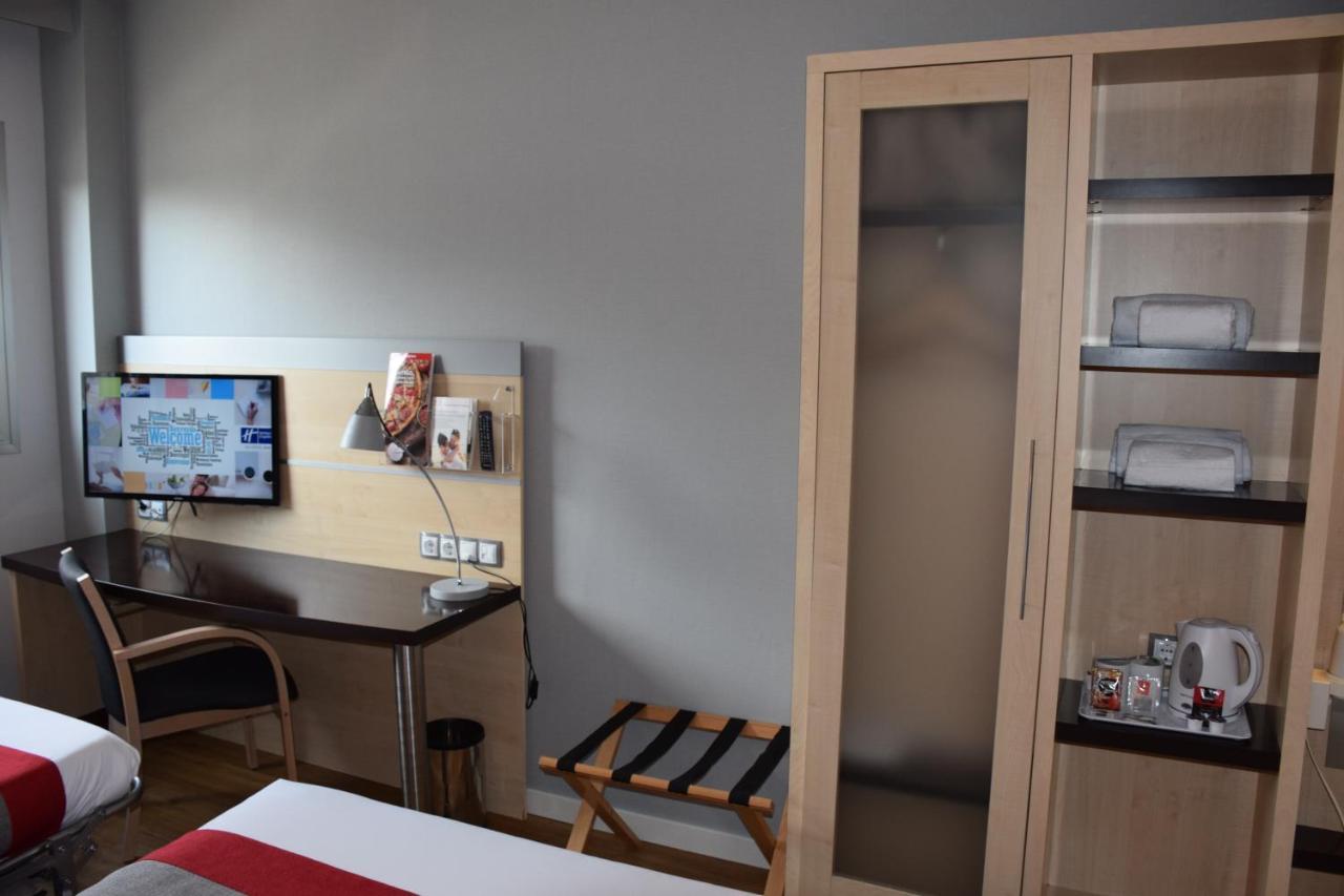 Hotel Holiday Inn Express Madrid-Rivas By Ihg Eksteriør billede